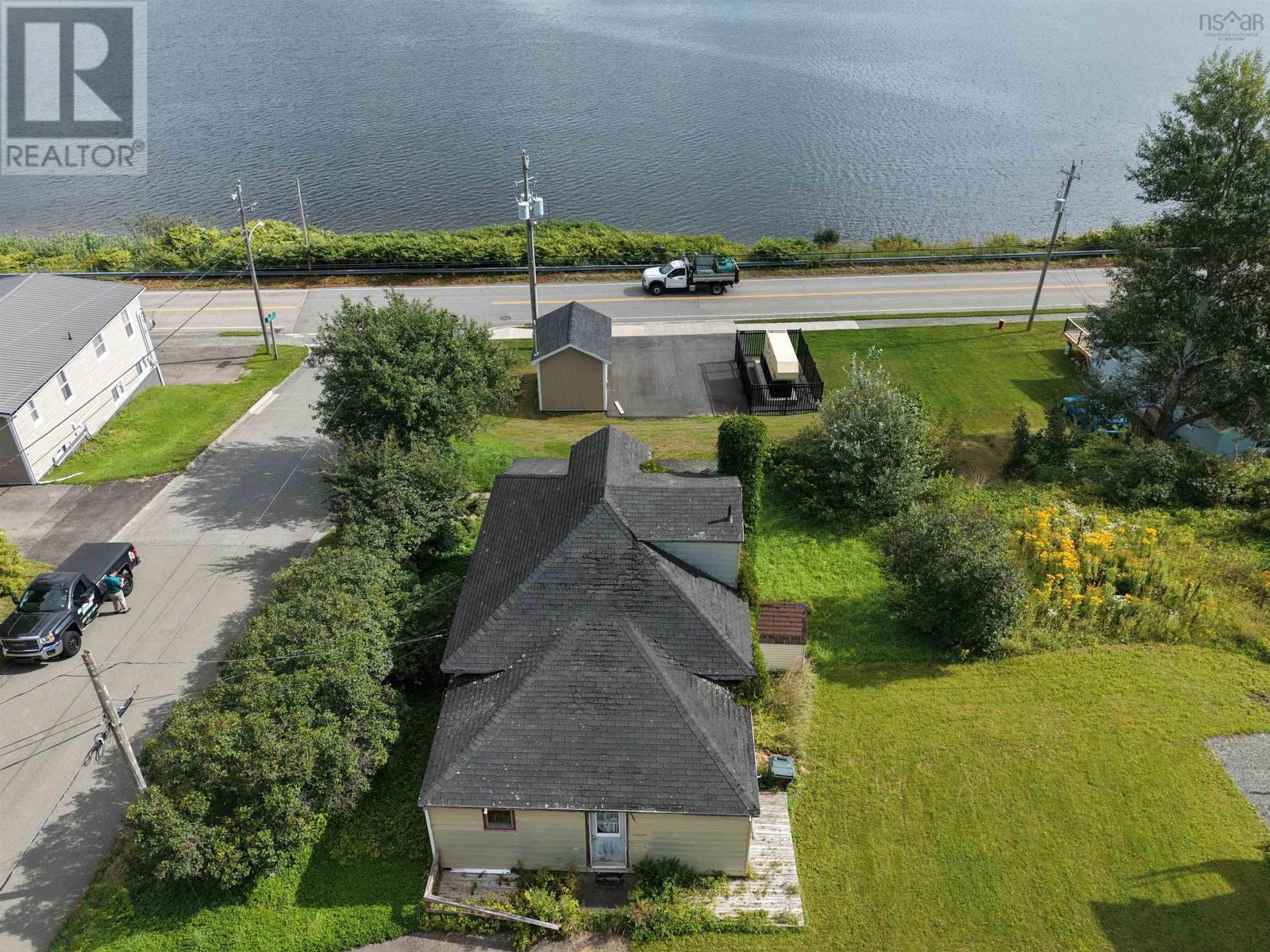 7 Monteith Avenue Property Photo 3