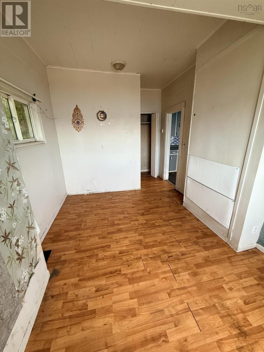 7 Monteith Avenue Property Photo 20