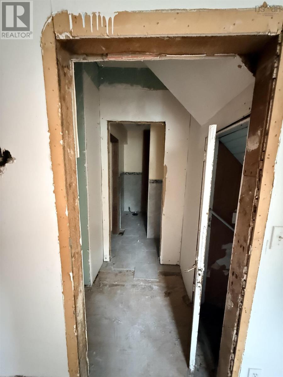 7 Monteith Avenue Property Photo 23