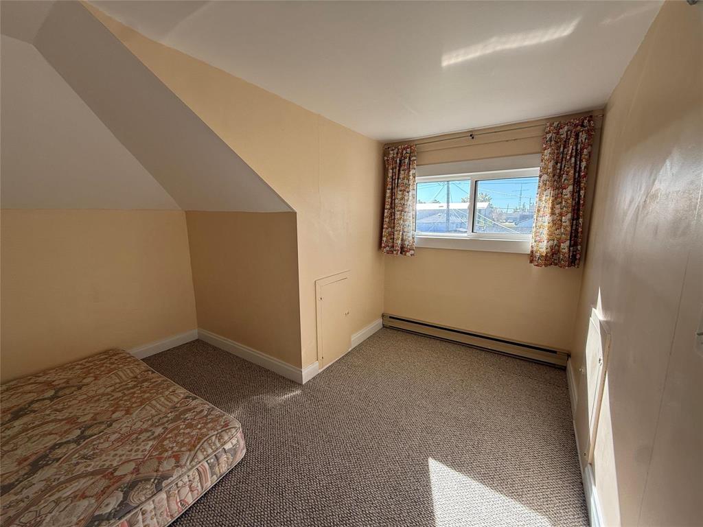 222 1st Avenue Property Photo 25