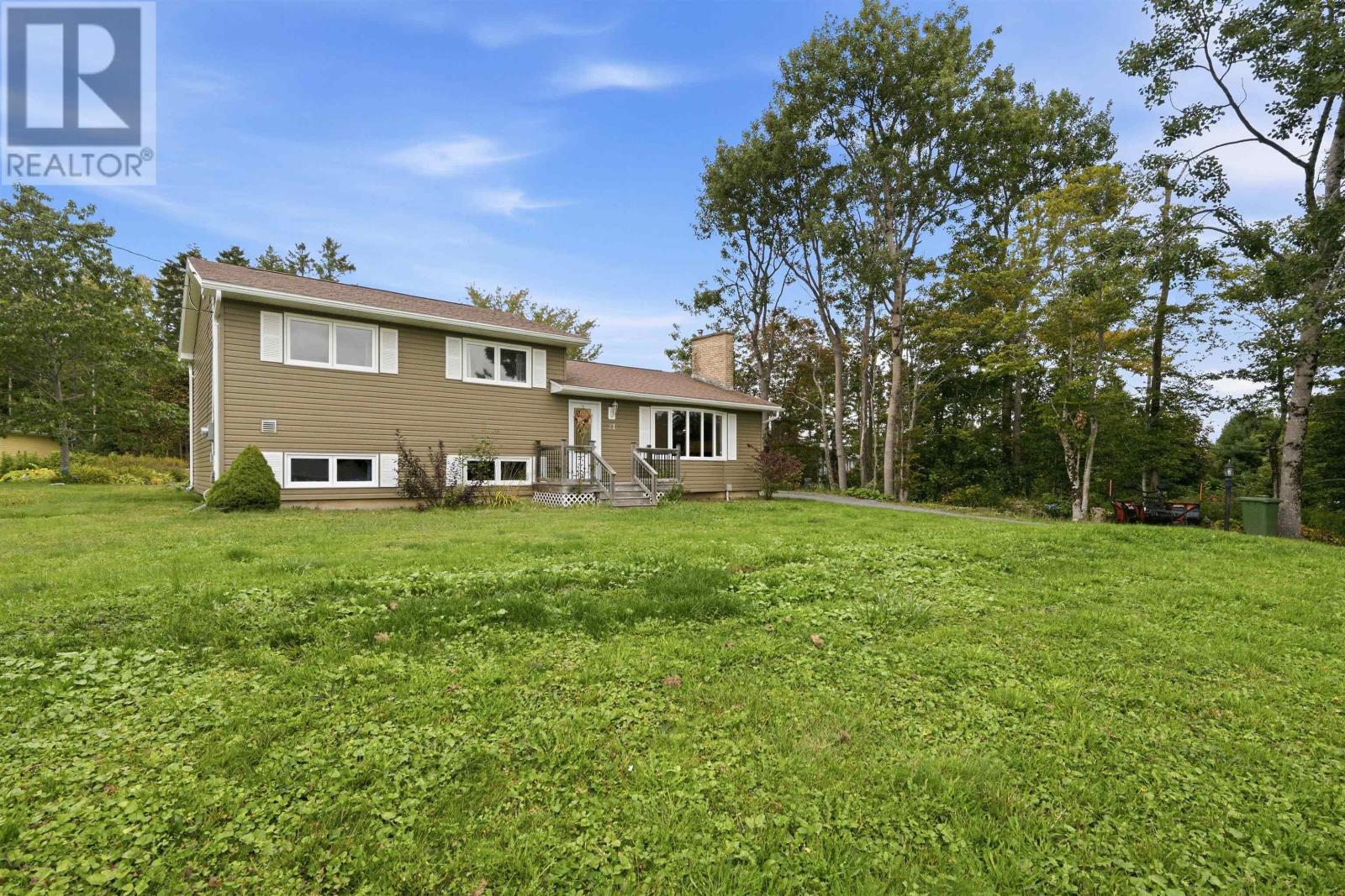 21 Kimara Drive Property Photo 3