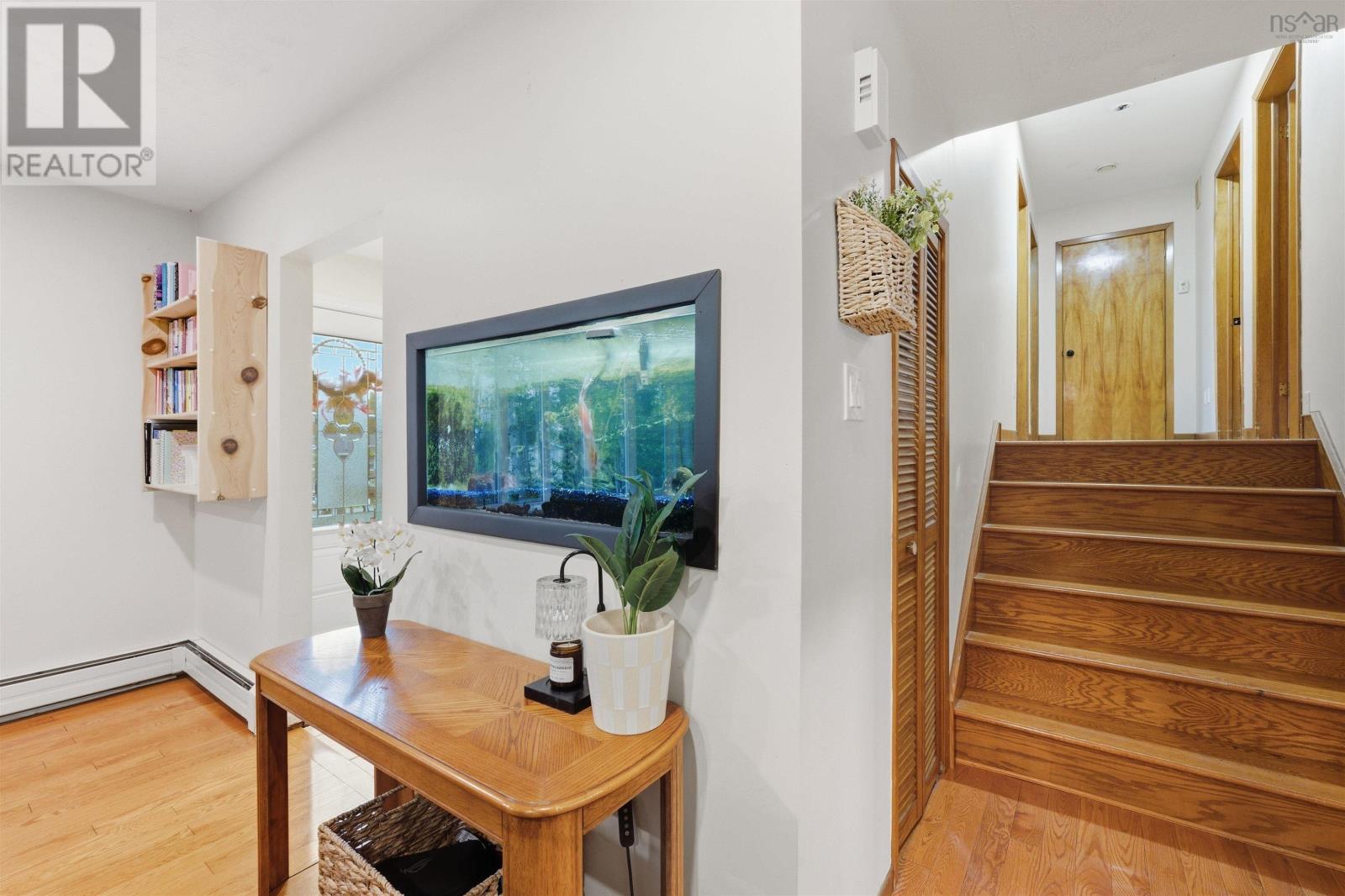21 Kimara Drive Property Photo 8