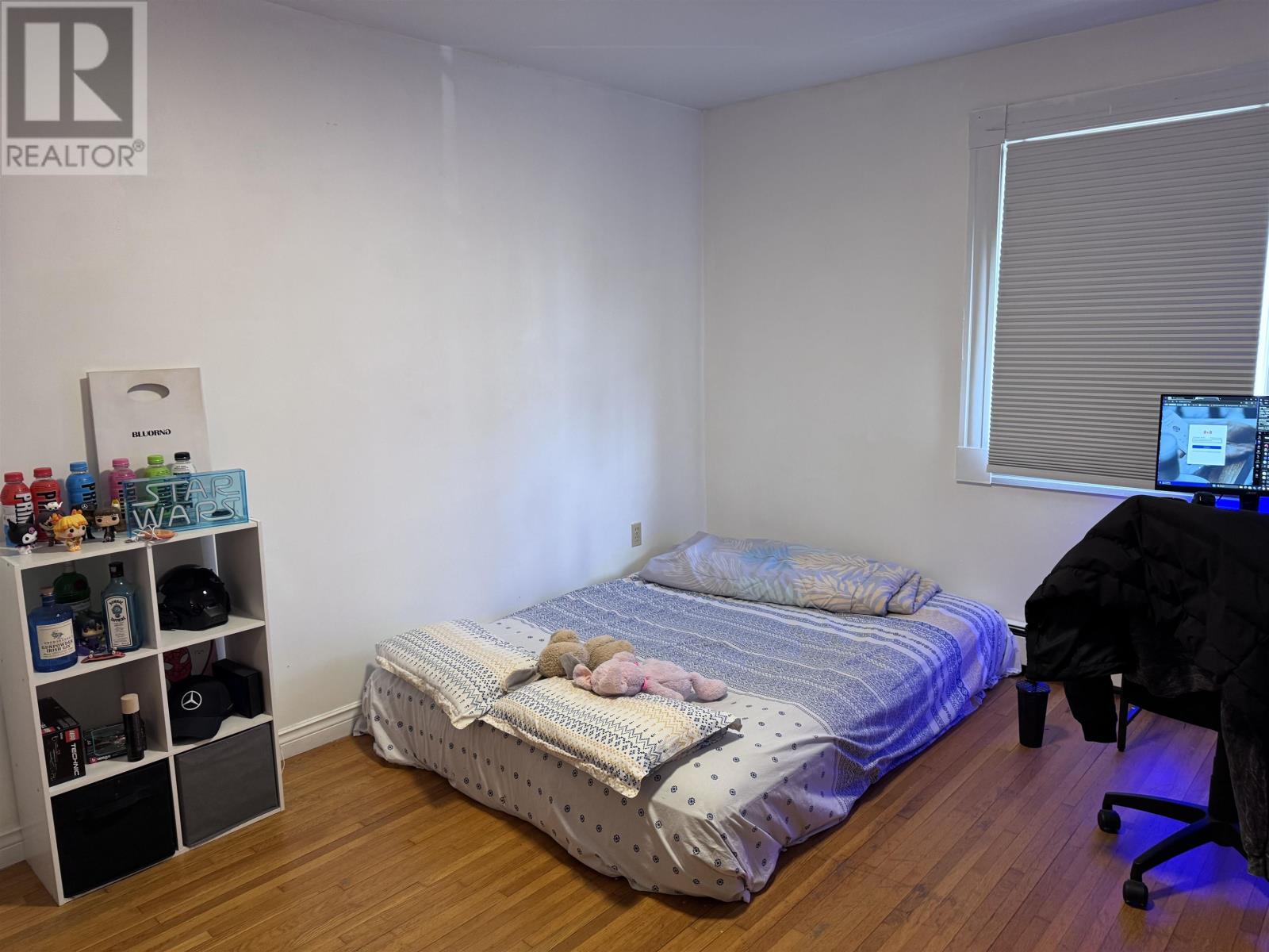 617-619 Queen Street Property Photo 14