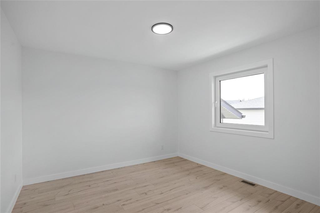 272 Fernwood Way Property Photo 11