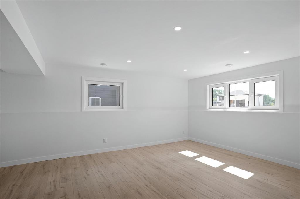272 Fernwood Way Property Photo 16
