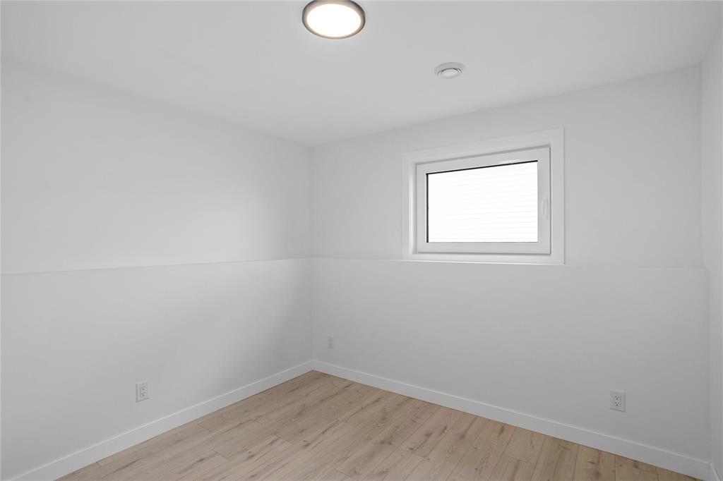 272 Fernwood Way Property Photo 17