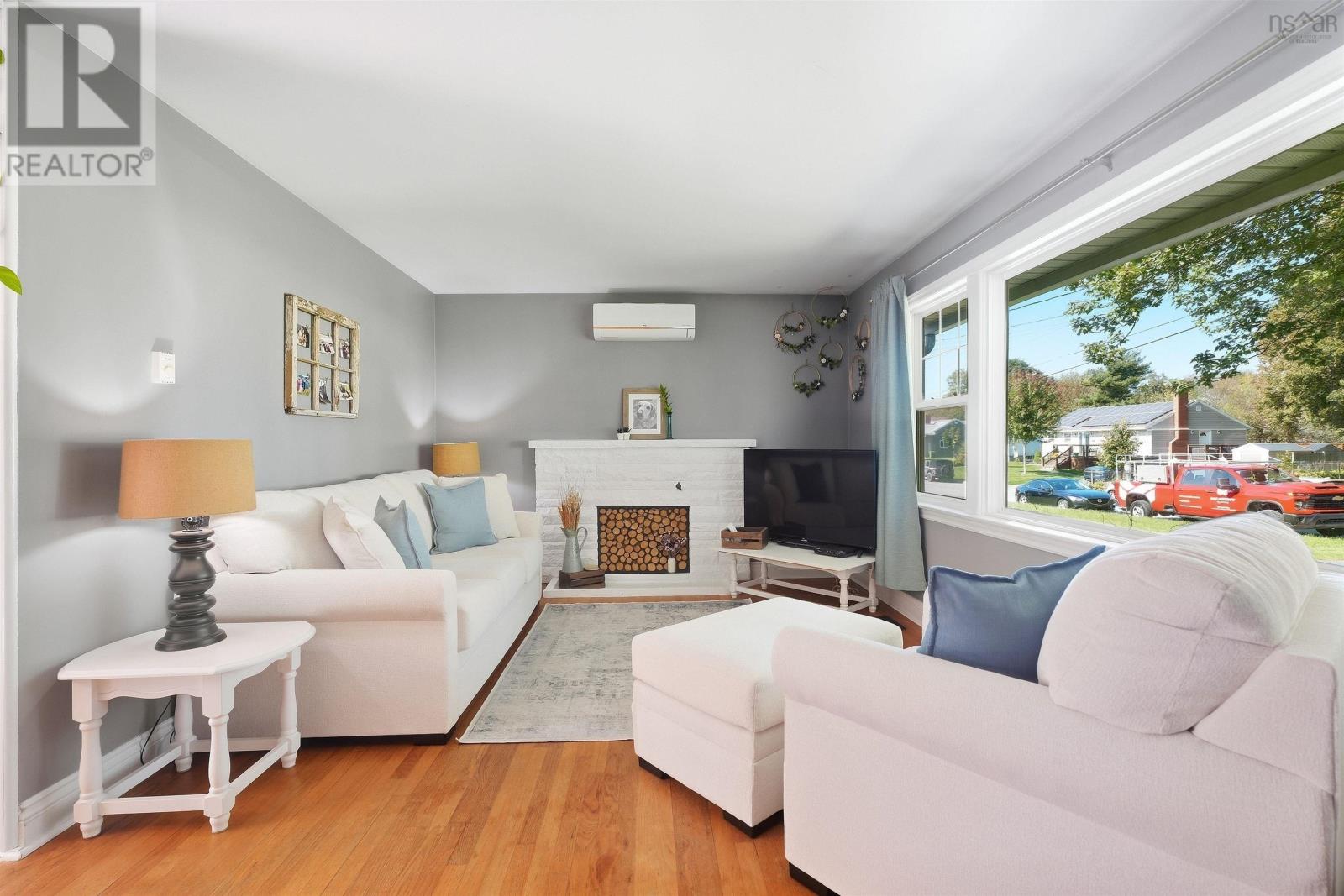 13 Elizabeth Street Property Photo 8