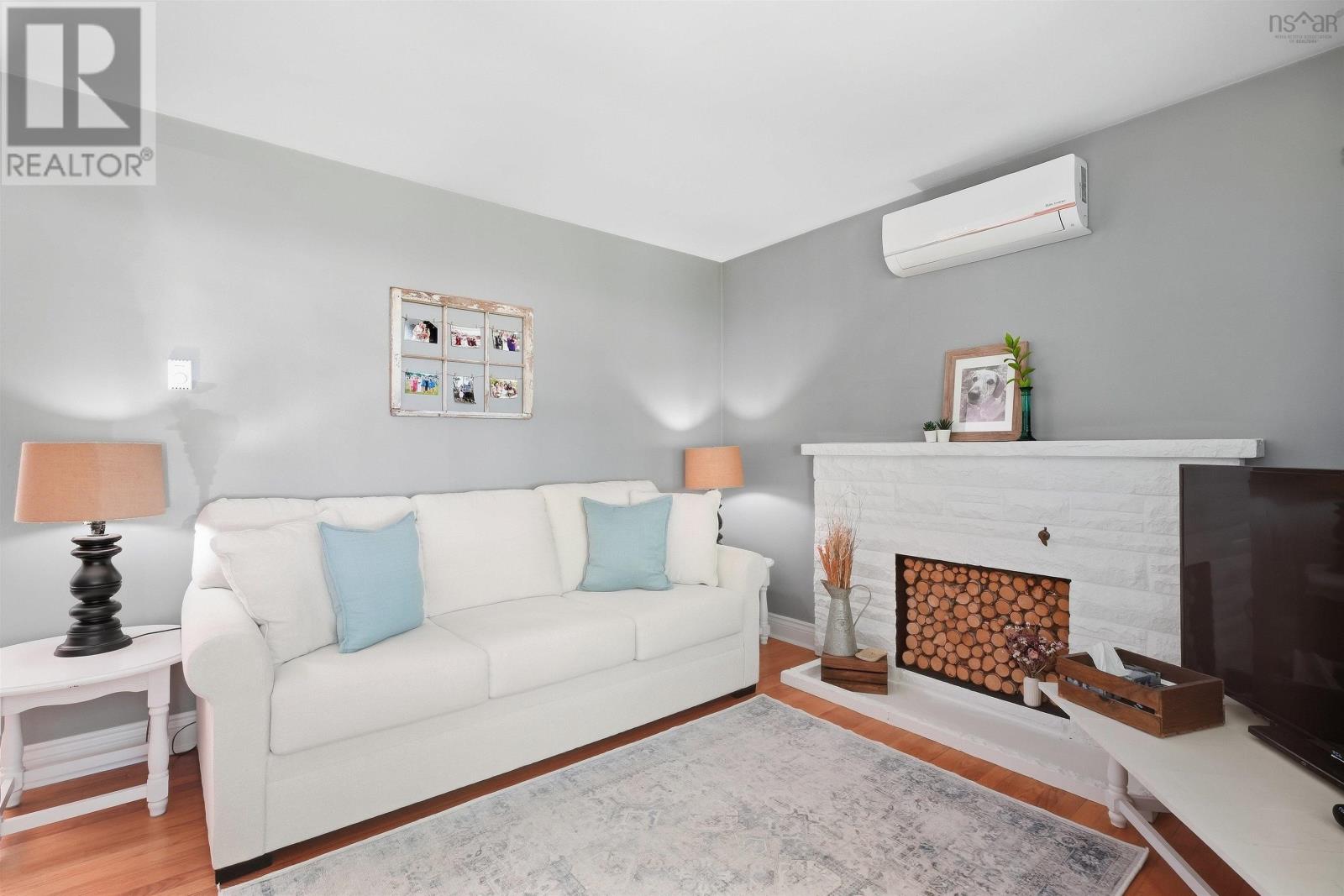 13 Elizabeth Street Property Photo 9