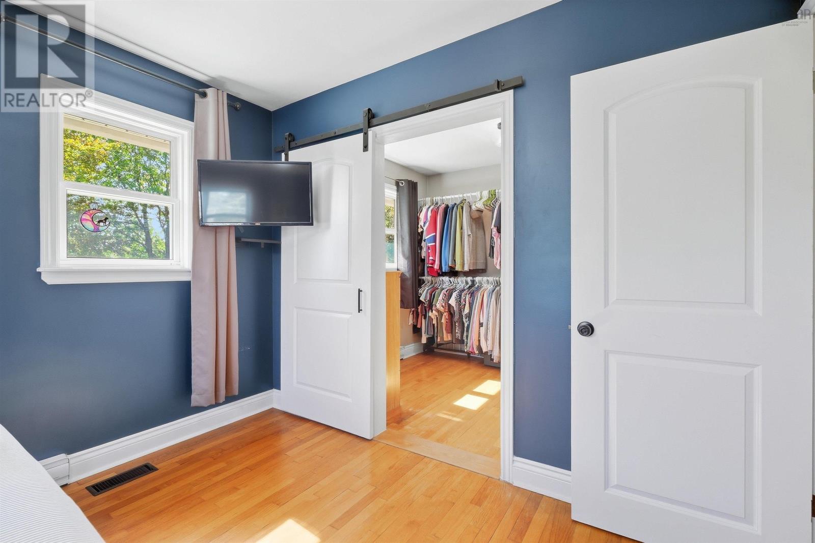 13 Elizabeth Street Property Photo 23