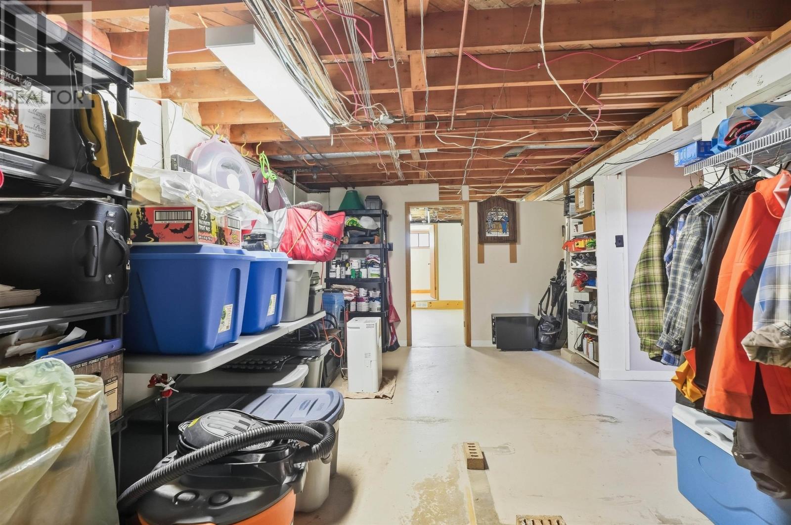 13 Elizabeth Street Property Photo 27