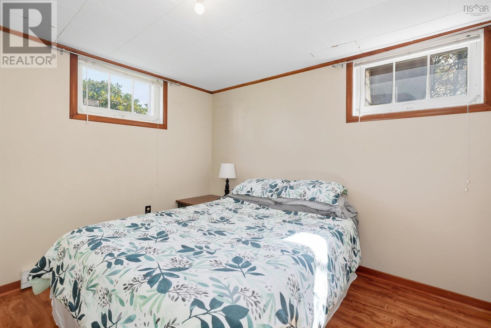 13 Elizabeth Street Property Photo 32