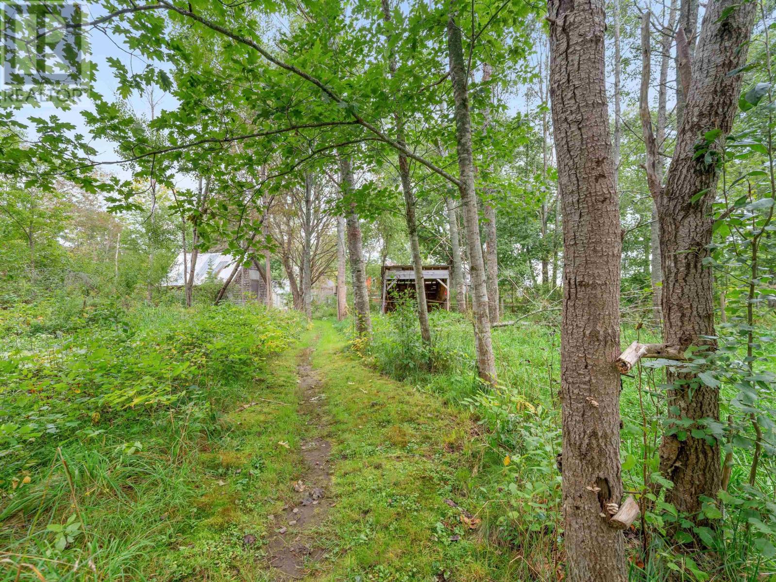 6 Old Mill Road Property Photo 37