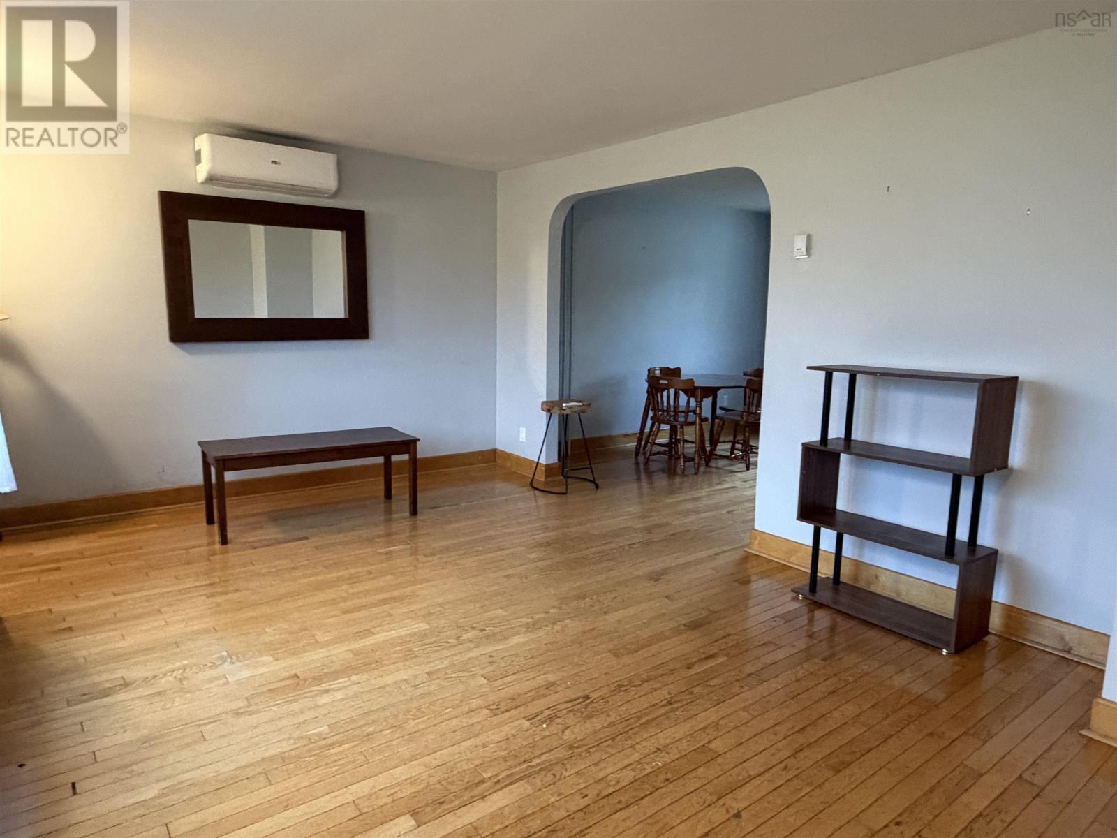 14 Rosewood Avenue Property Photo 15