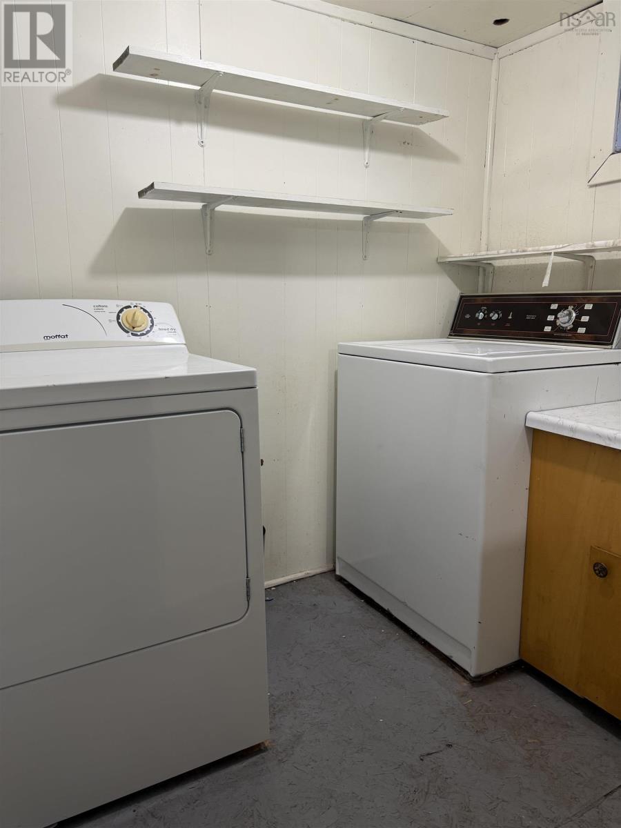 14 Rosewood Avenue Property Photo 29