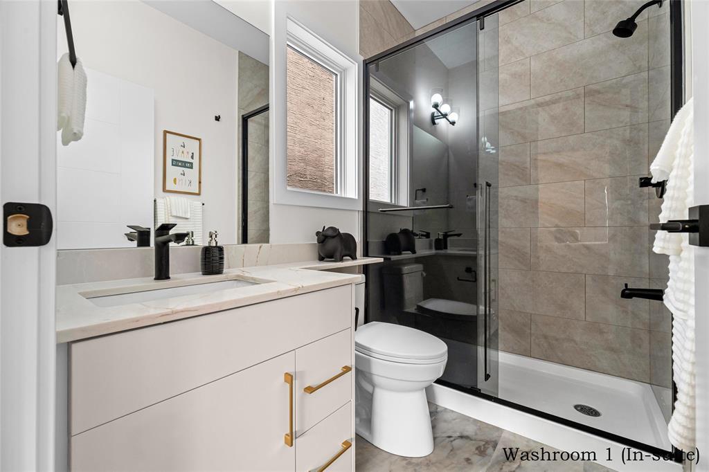 826 Mclean Avenue Property Photo 17