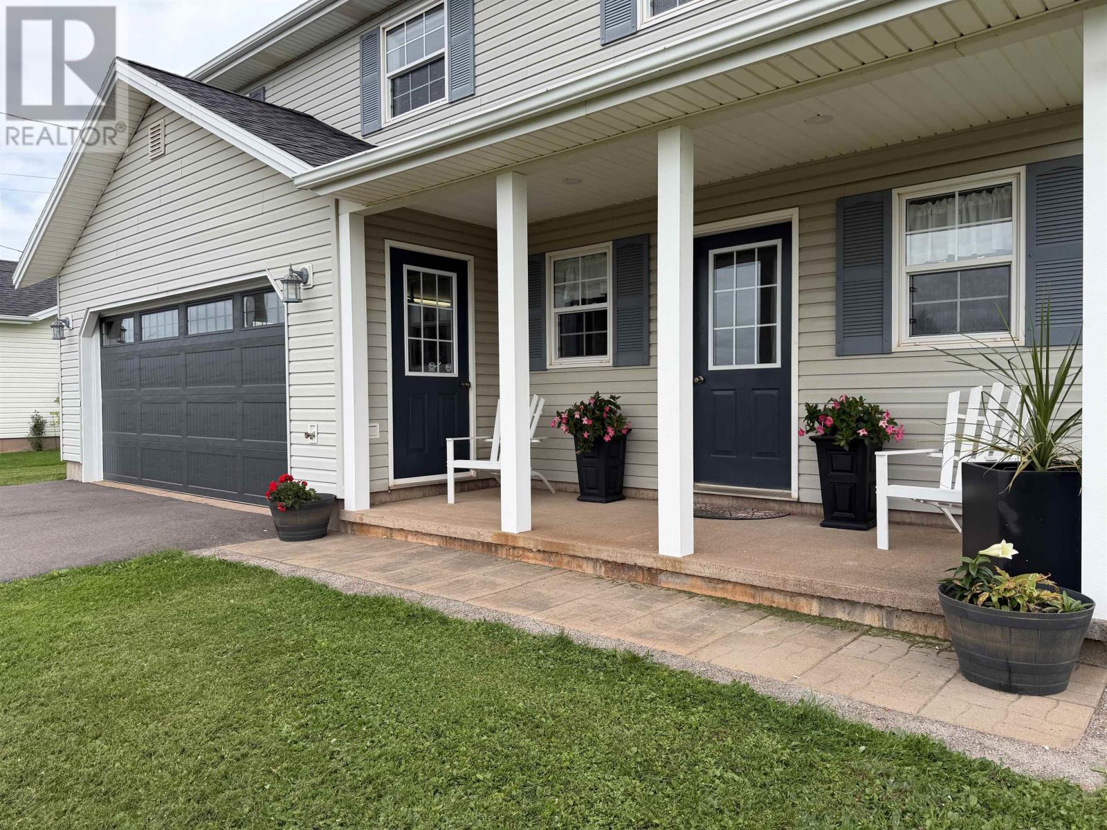 20 Lions Drive Property Photo 2