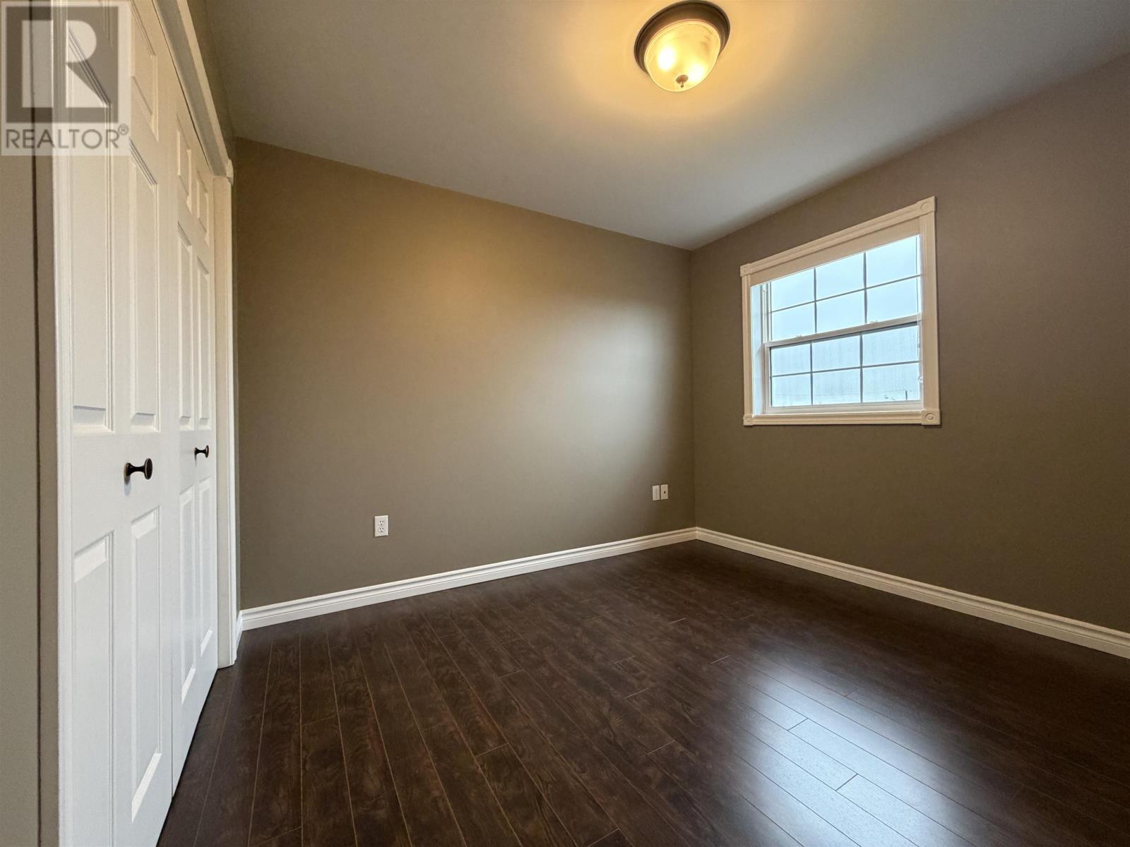 20 Lions Drive Property Photo 9