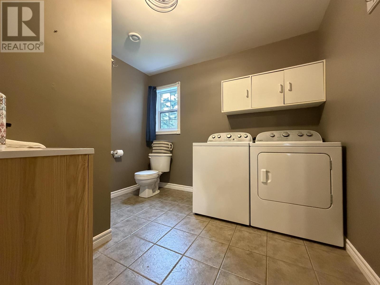 20 Lions Drive Property Photo 17