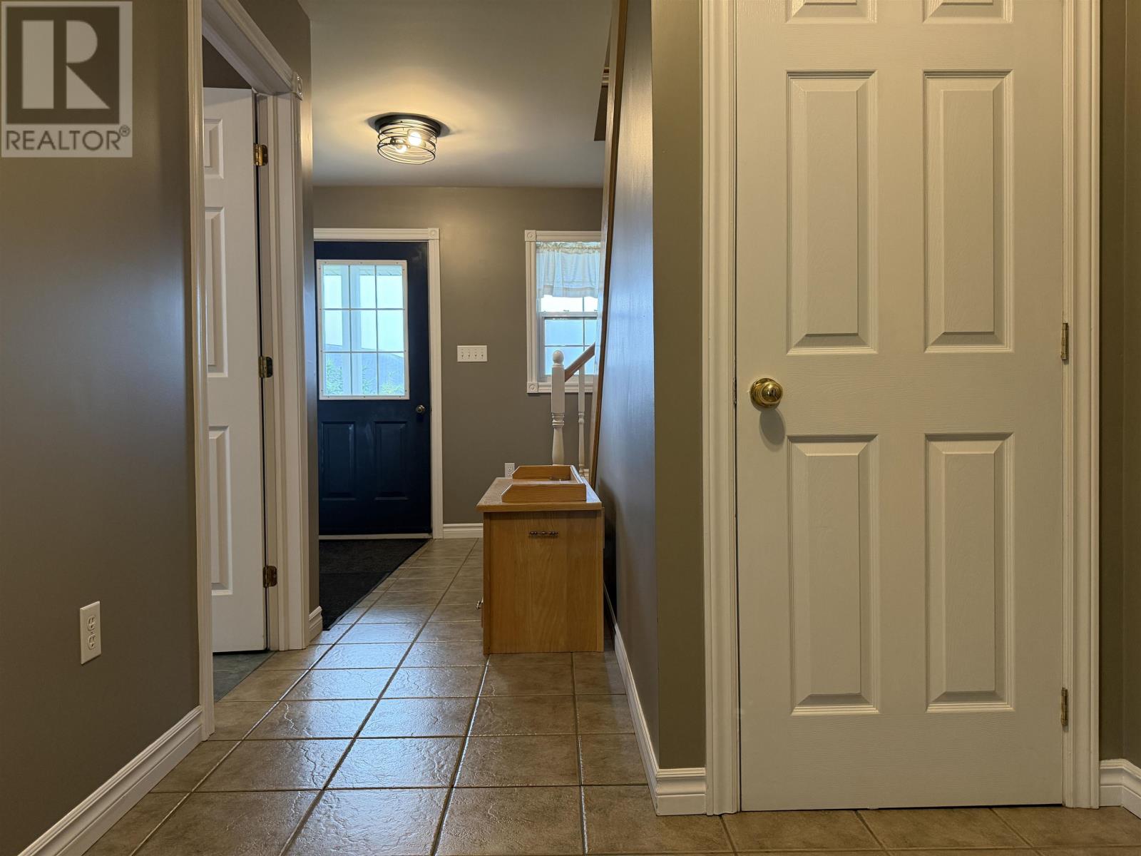 20 Lions Drive Property Photo 19