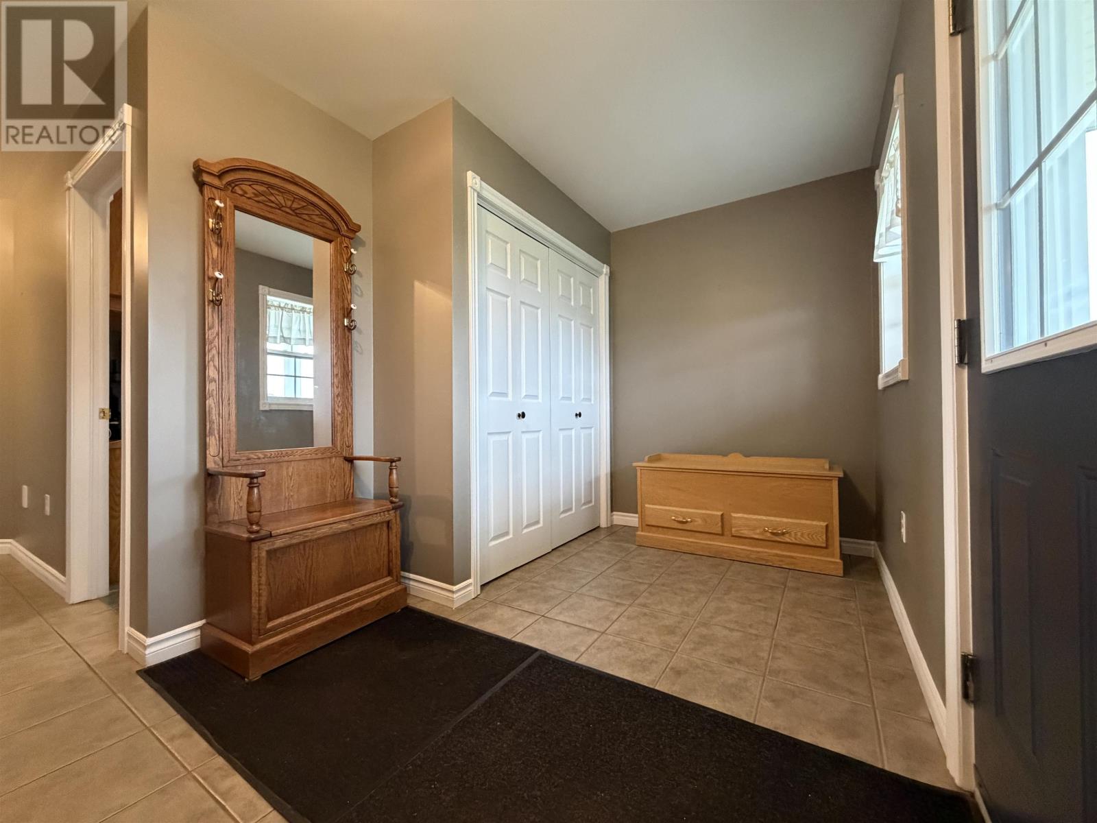 20 Lions Drive Property Photo 22