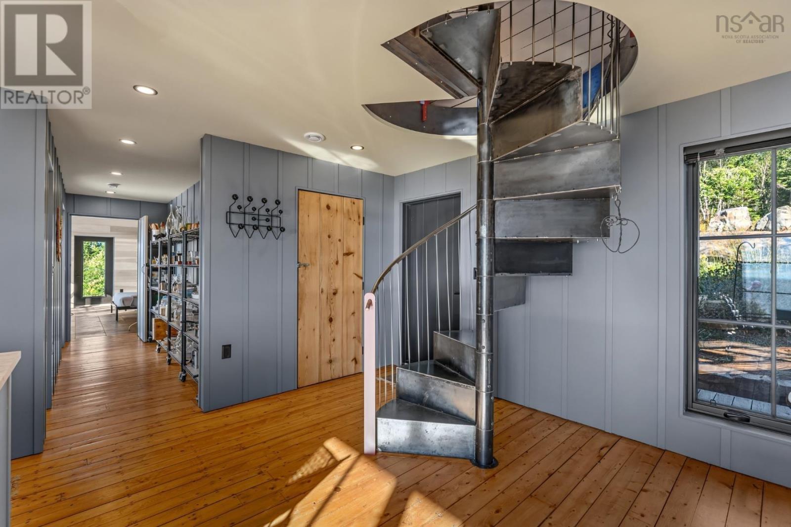 6941 217 Highway Property Photo 8