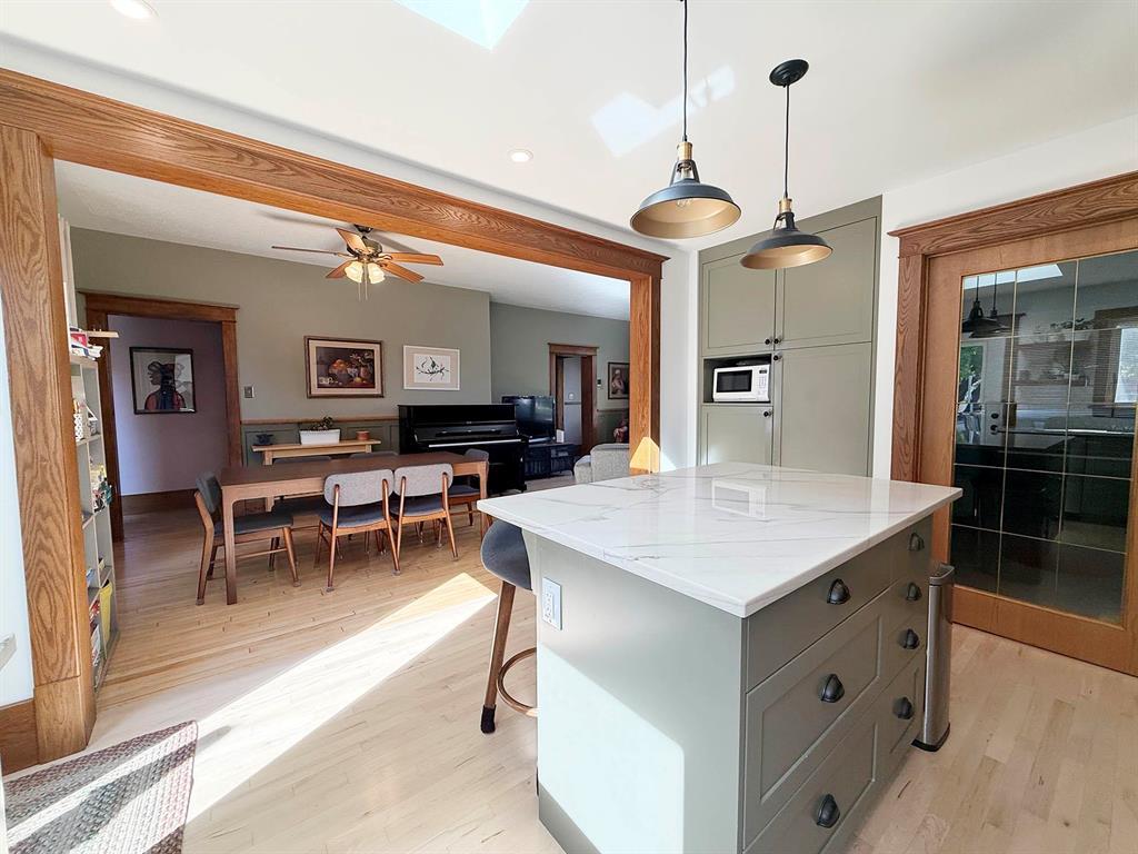 90 Cobourg Avenue Property Photo 13