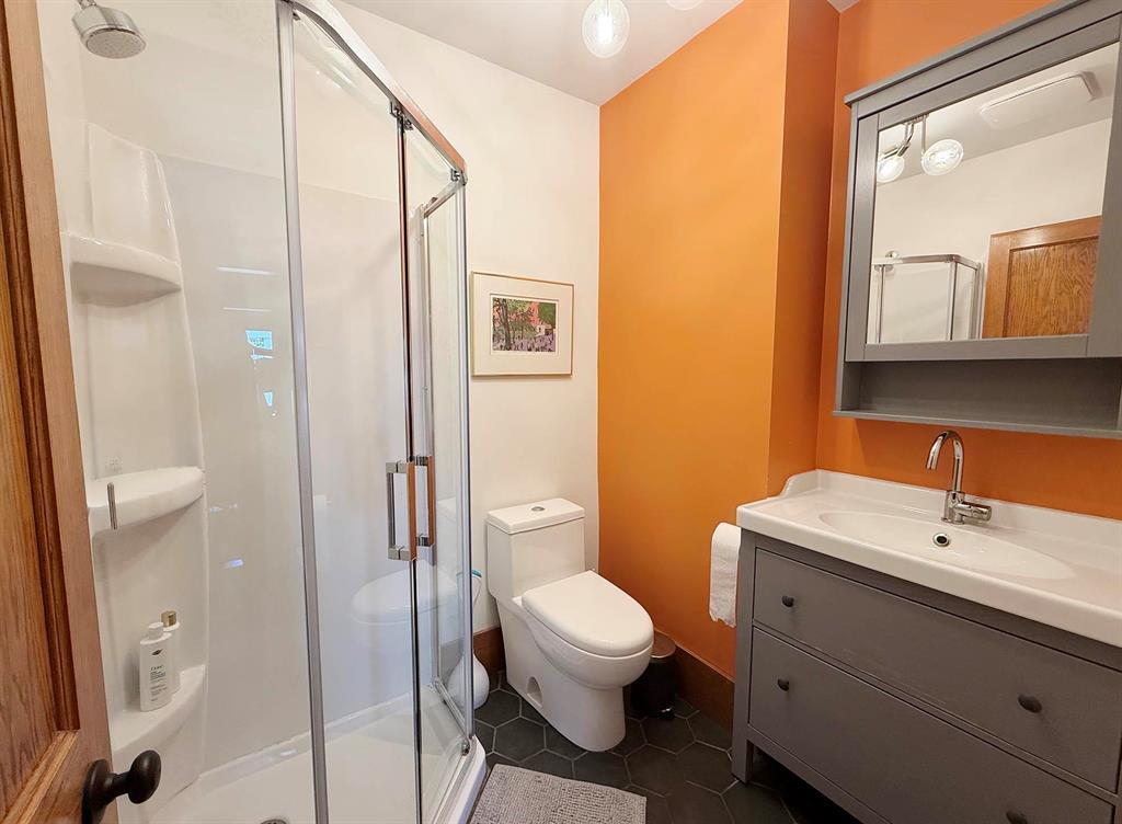 90 Cobourg Avenue Property Photo 21