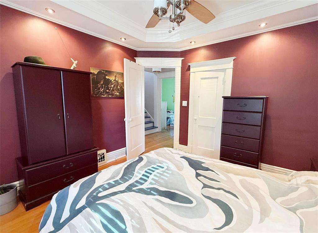 90 Cobourg Avenue Property Photo 27