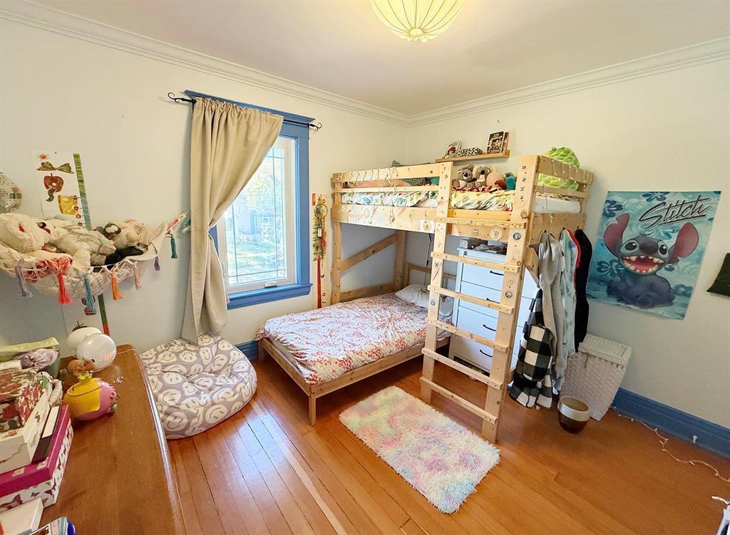 90 Cobourg Avenue Property Photo 28