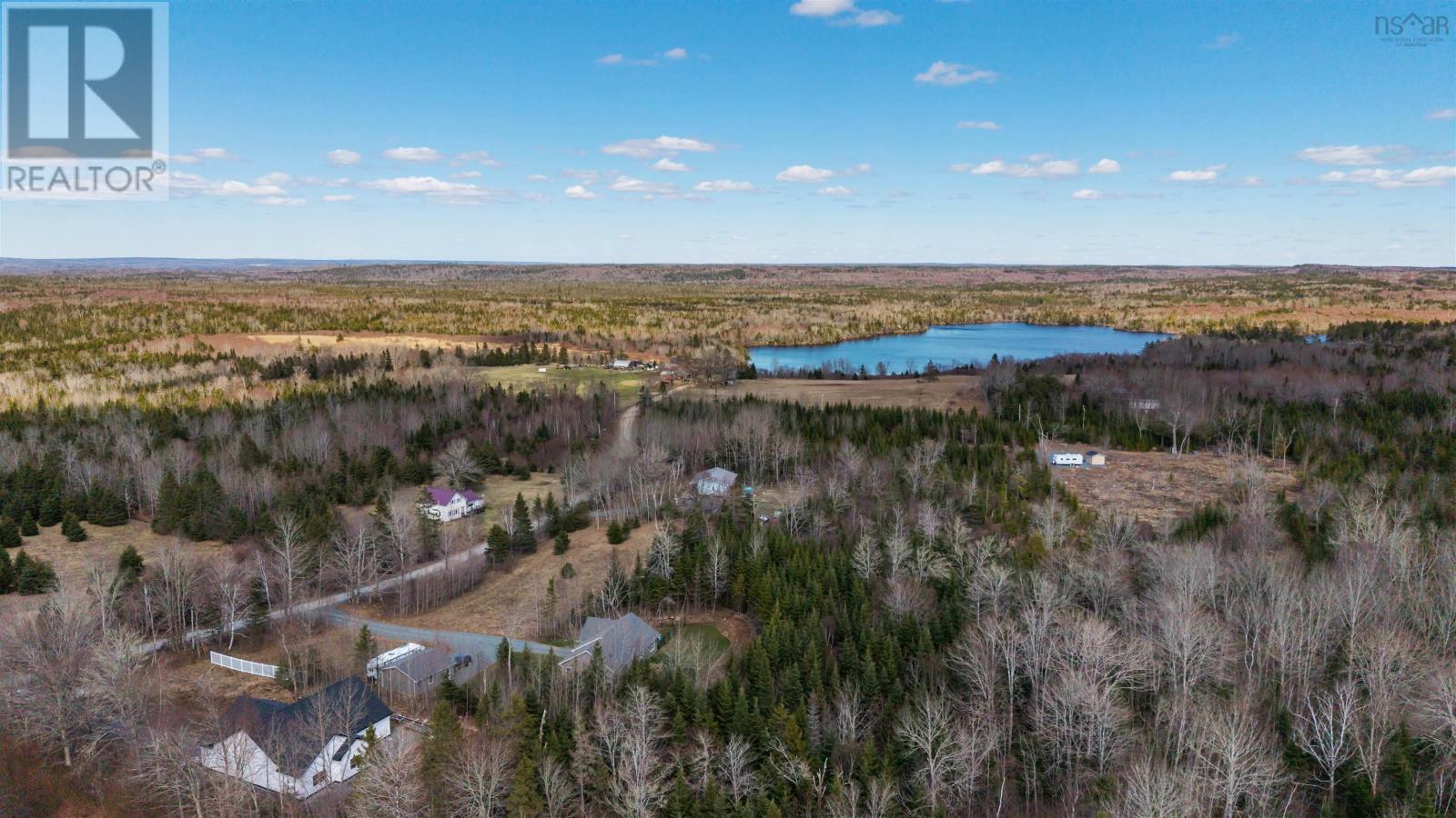 420 Lays Lake Road Property Photo 36