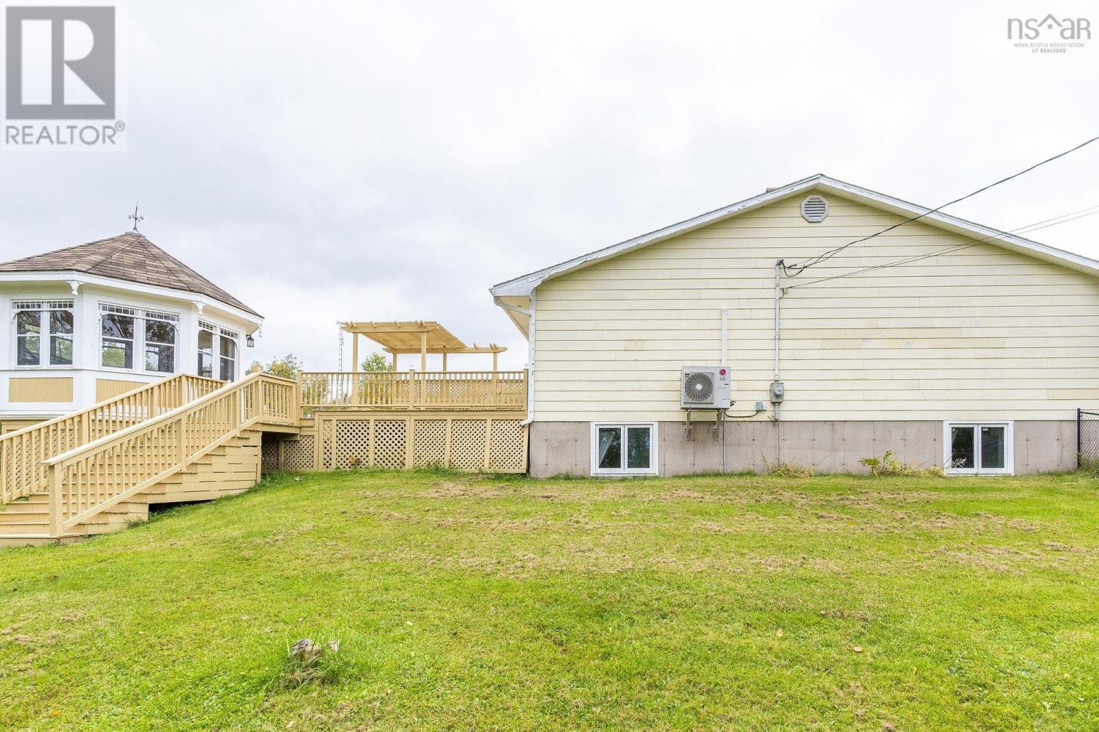 288 Shore Road Property Photo 34