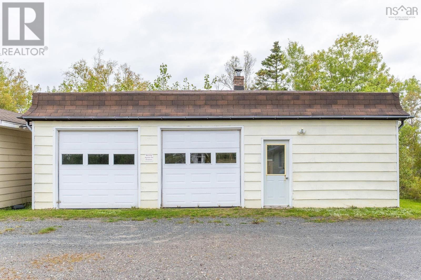 288 Shore Road Property Photo 37
