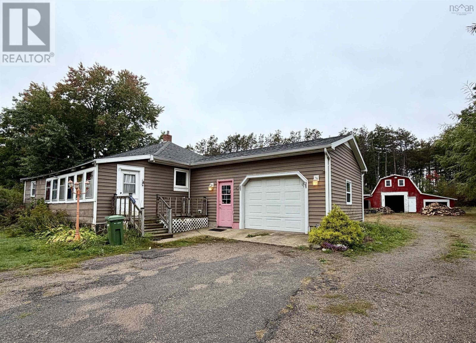 14967 Highway 1 Property Photo 1