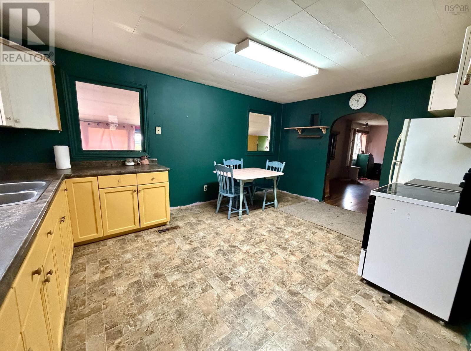 14967 Highway 1 Property Photo 5