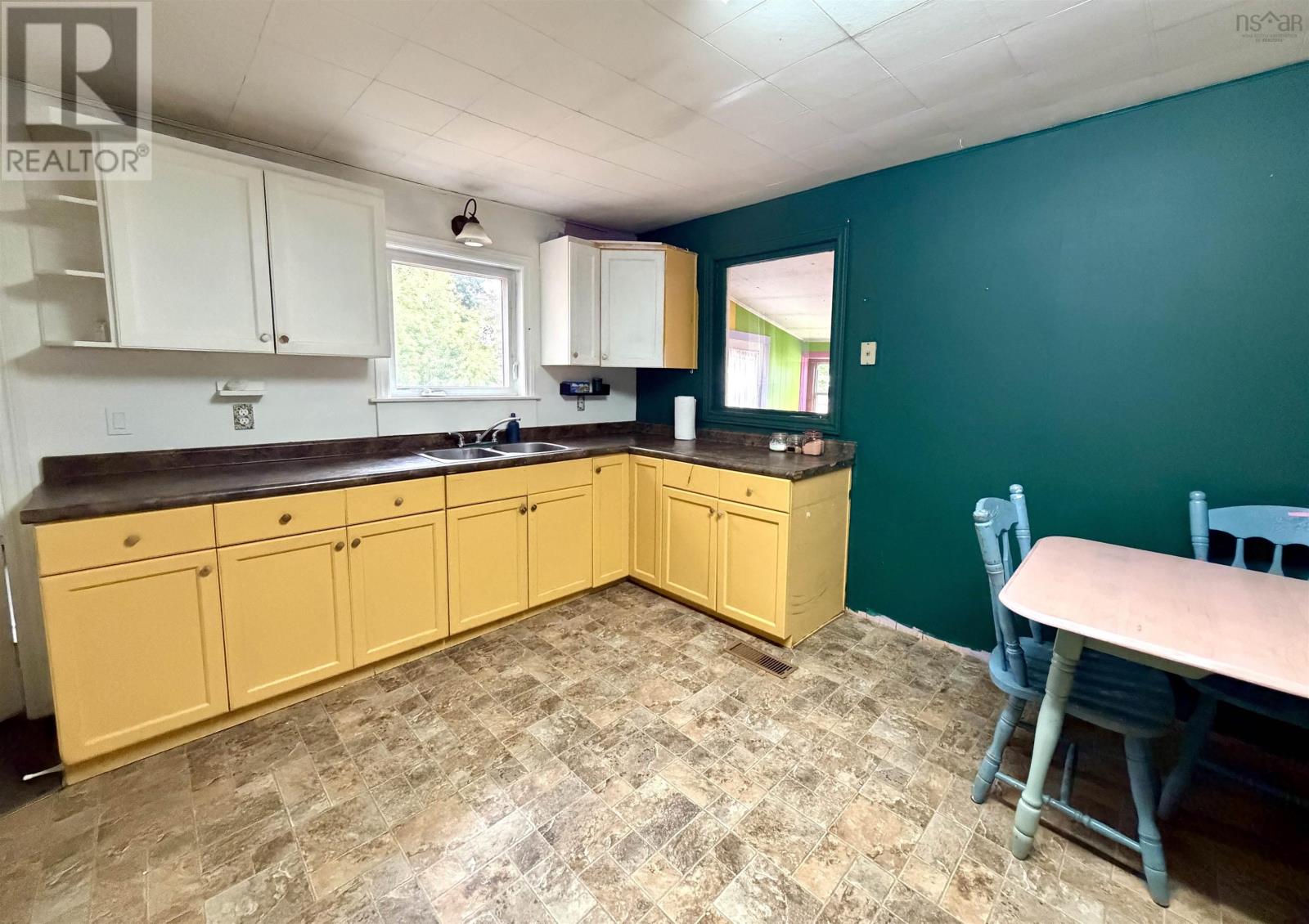 14967 Highway 1 Property Photo 6
