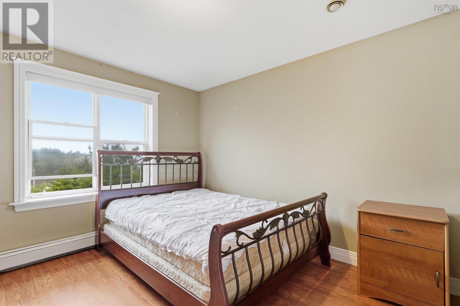 18 Stone Gate Drive Property Photo 15