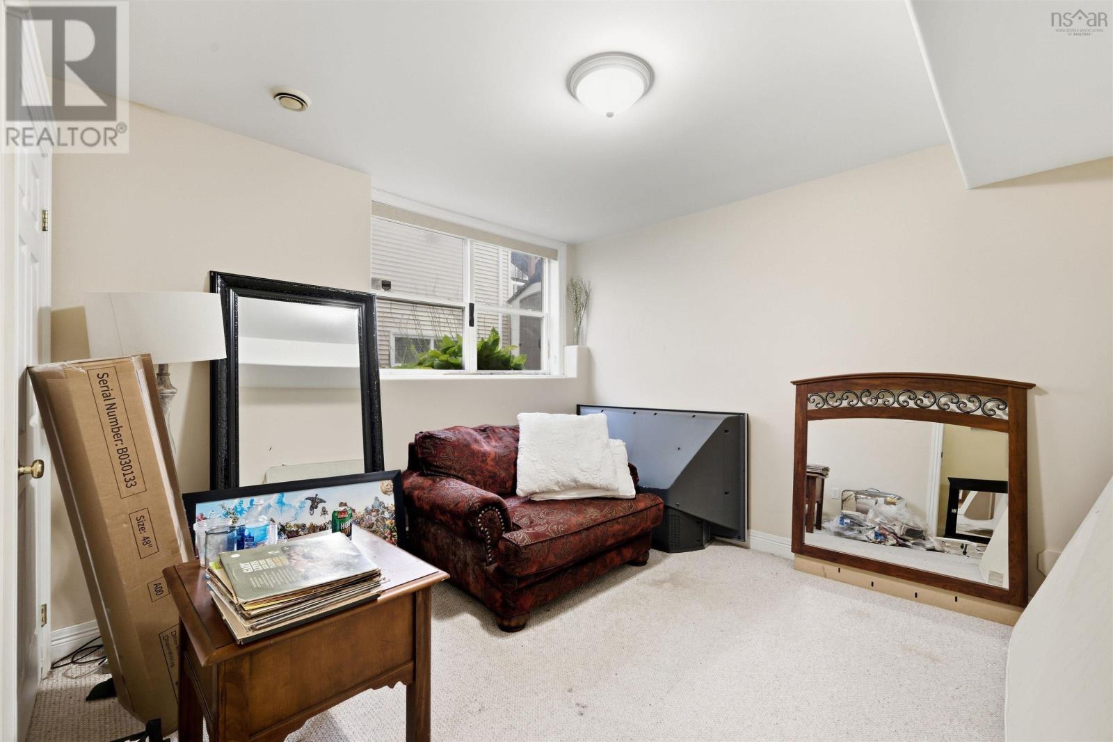 18 Stone Gate Drive Property Photo 24