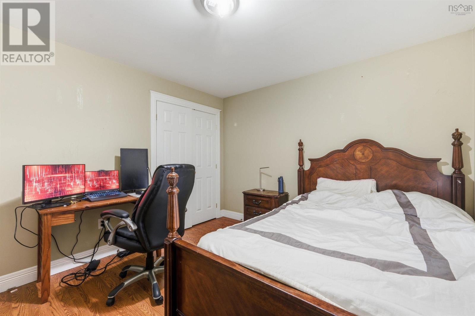 18 Stone Gate Drive Property Photo 33