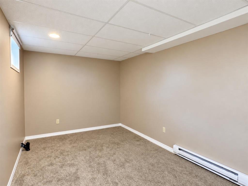 409 11th Avenue S Property Photo 24