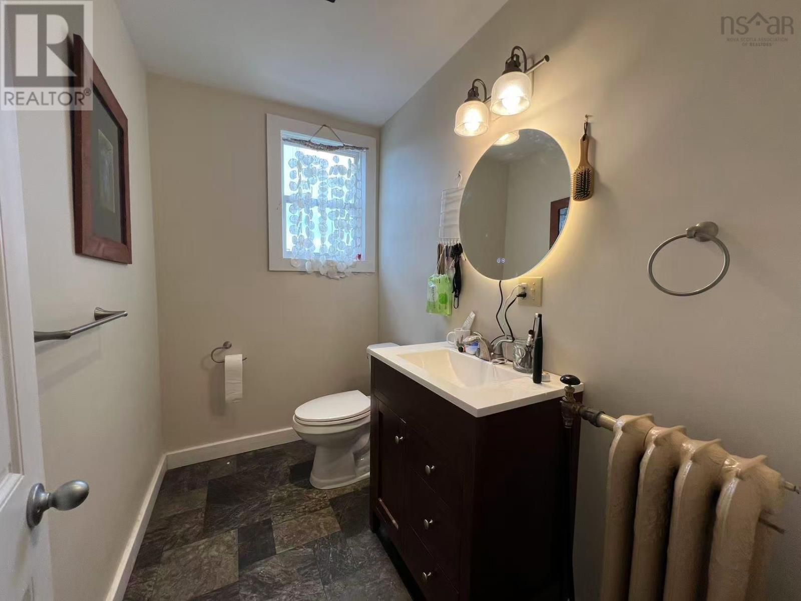 7368 Main Street Property Photo 20