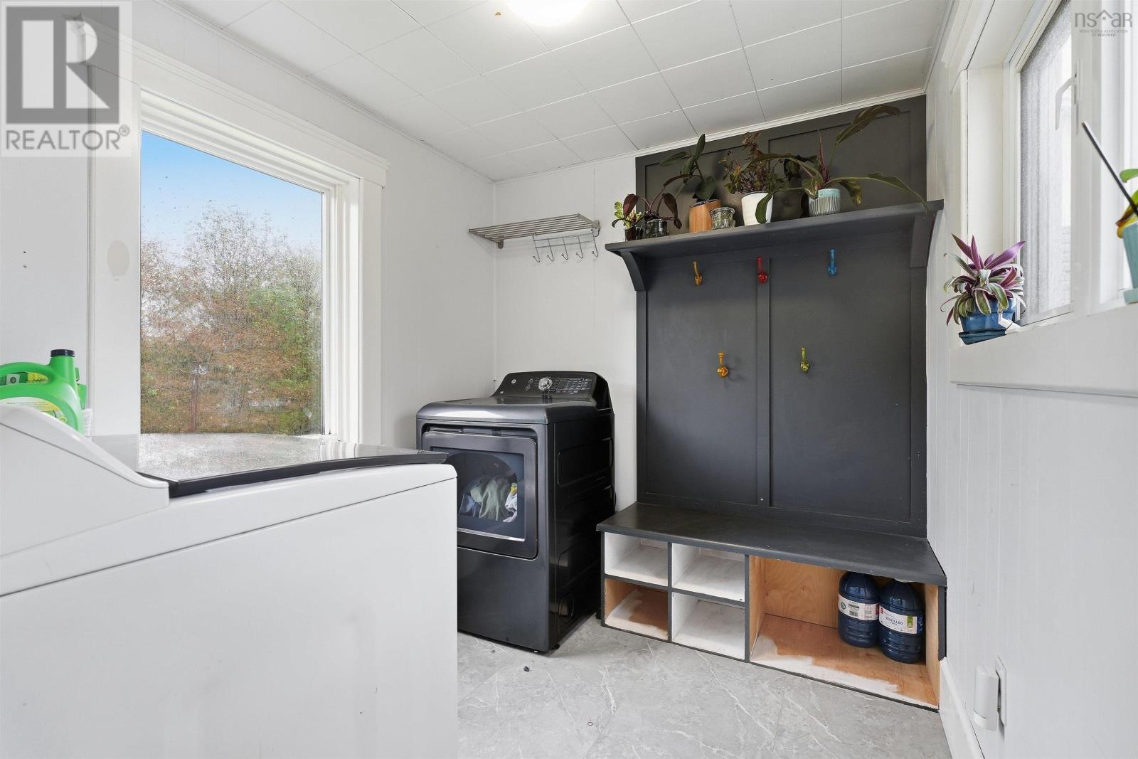 47 Weyburn Road Property Photo 15