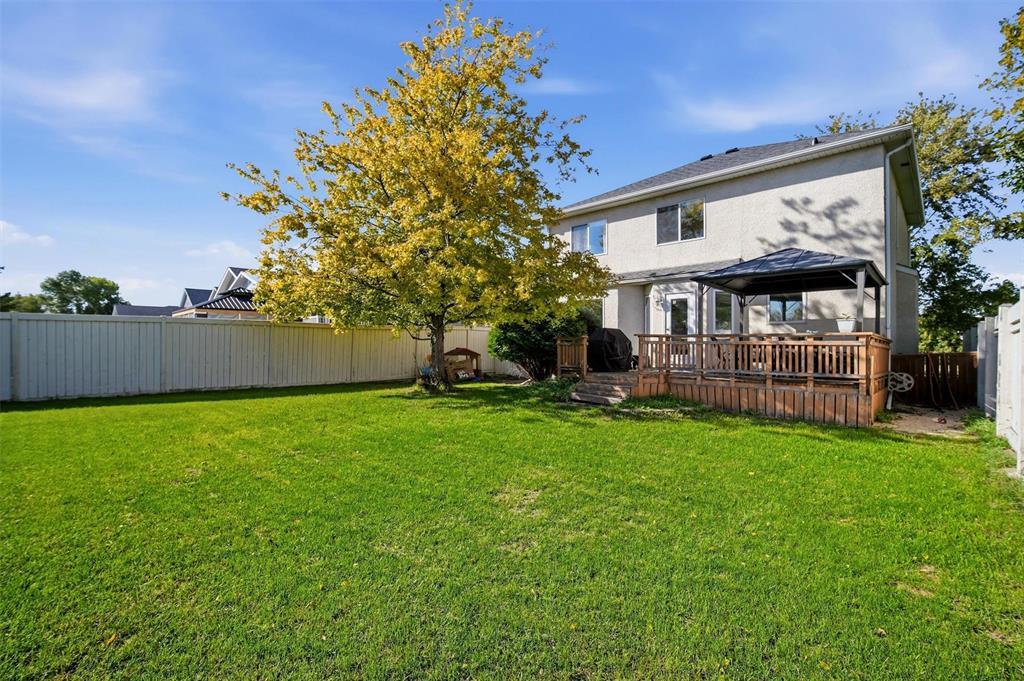 640 Scurfield Boulevard Property Photo 40