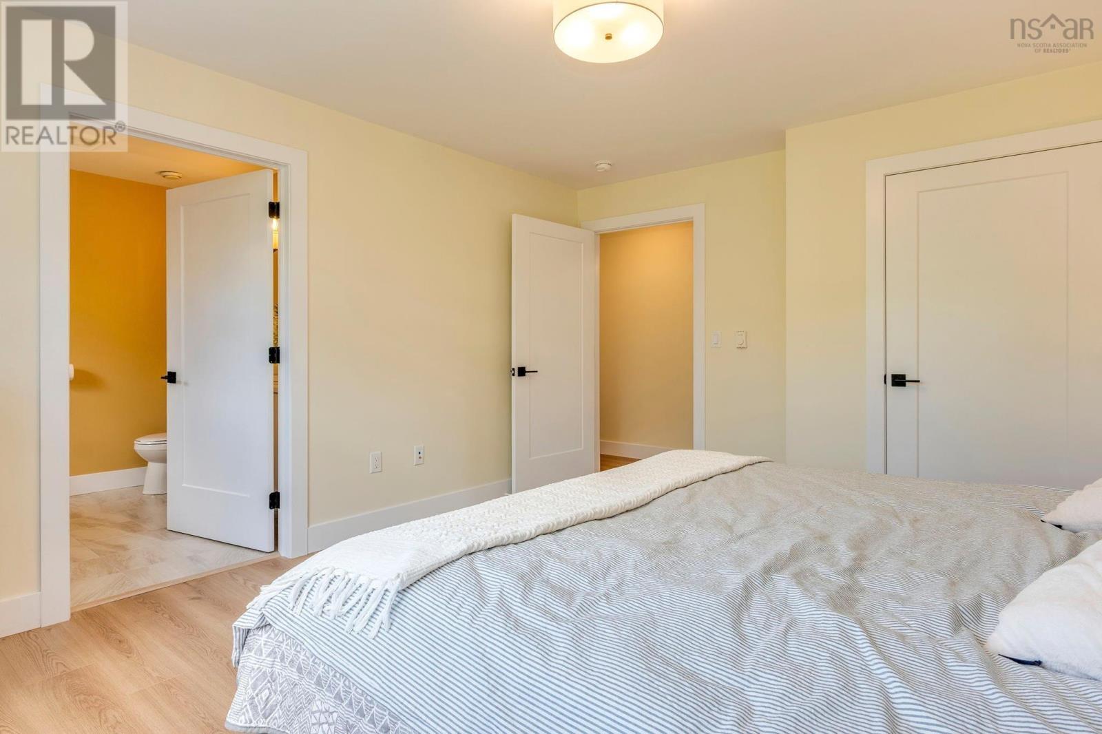 42 Whitbury Court Property Photo 21