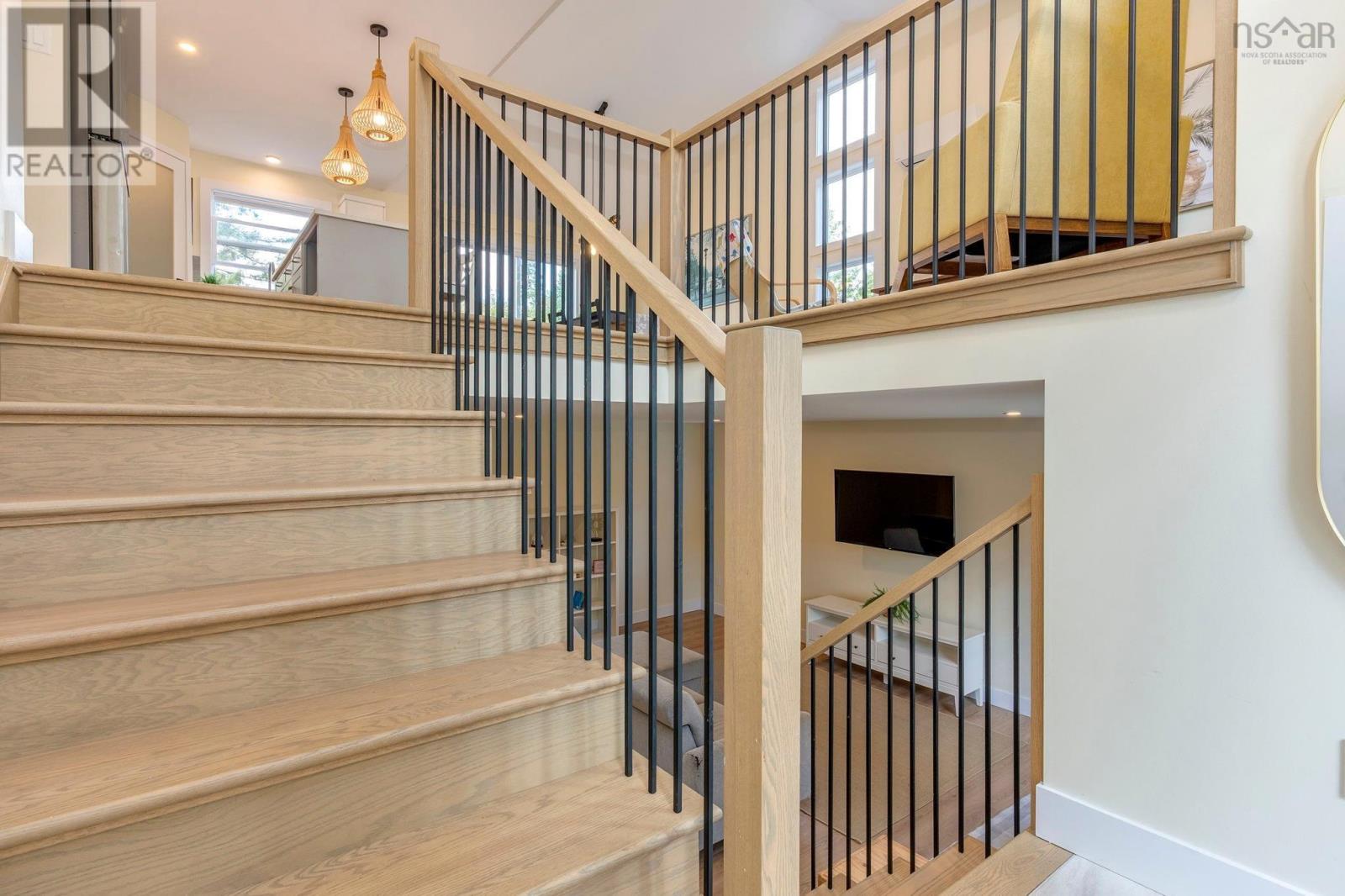 42 Whitbury Court Property Photo 29