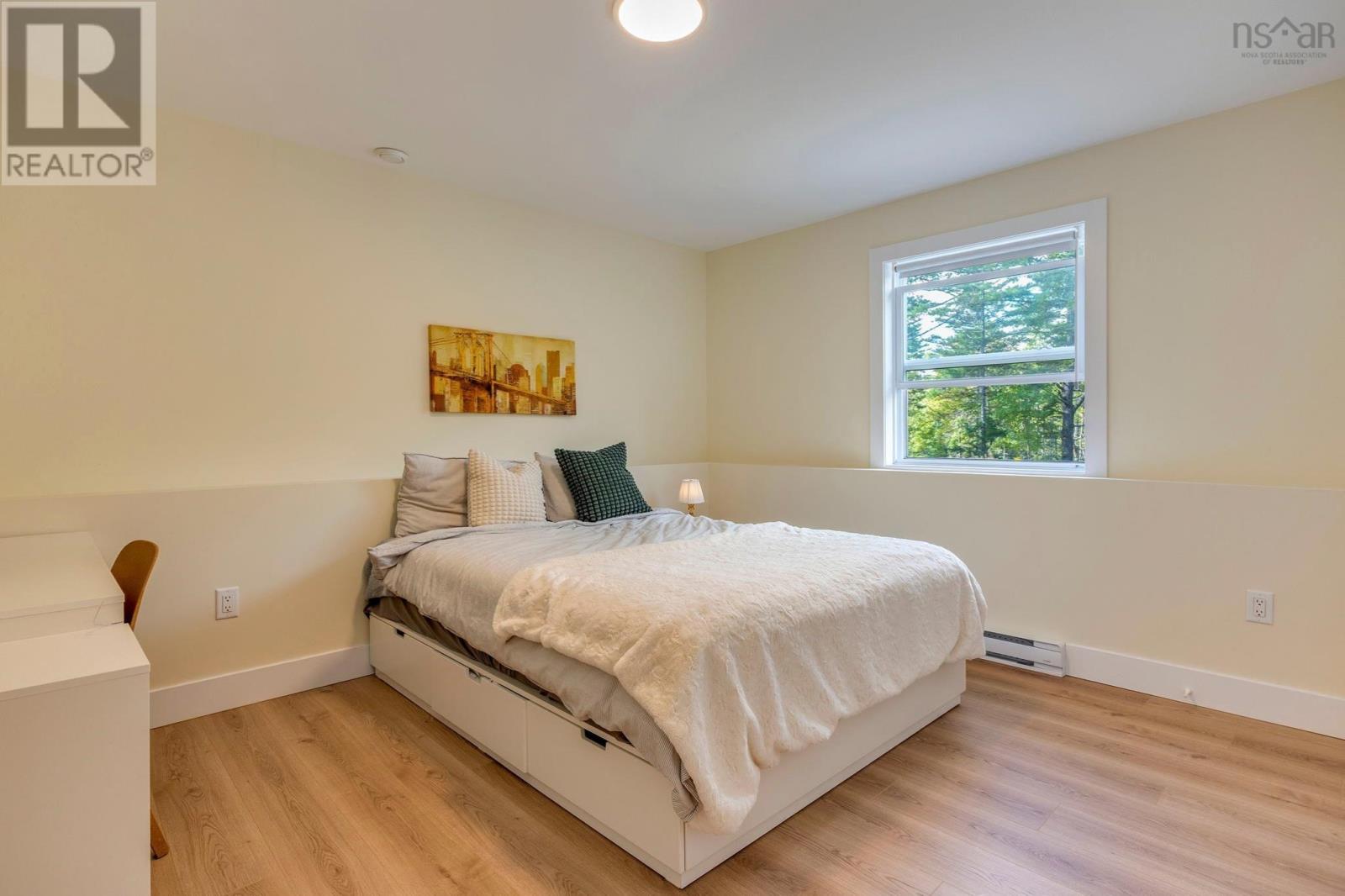 42 Whitbury Court Property Photo 35