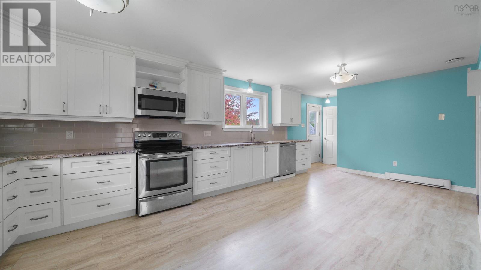 26 Poplar Drive Property Photo 12