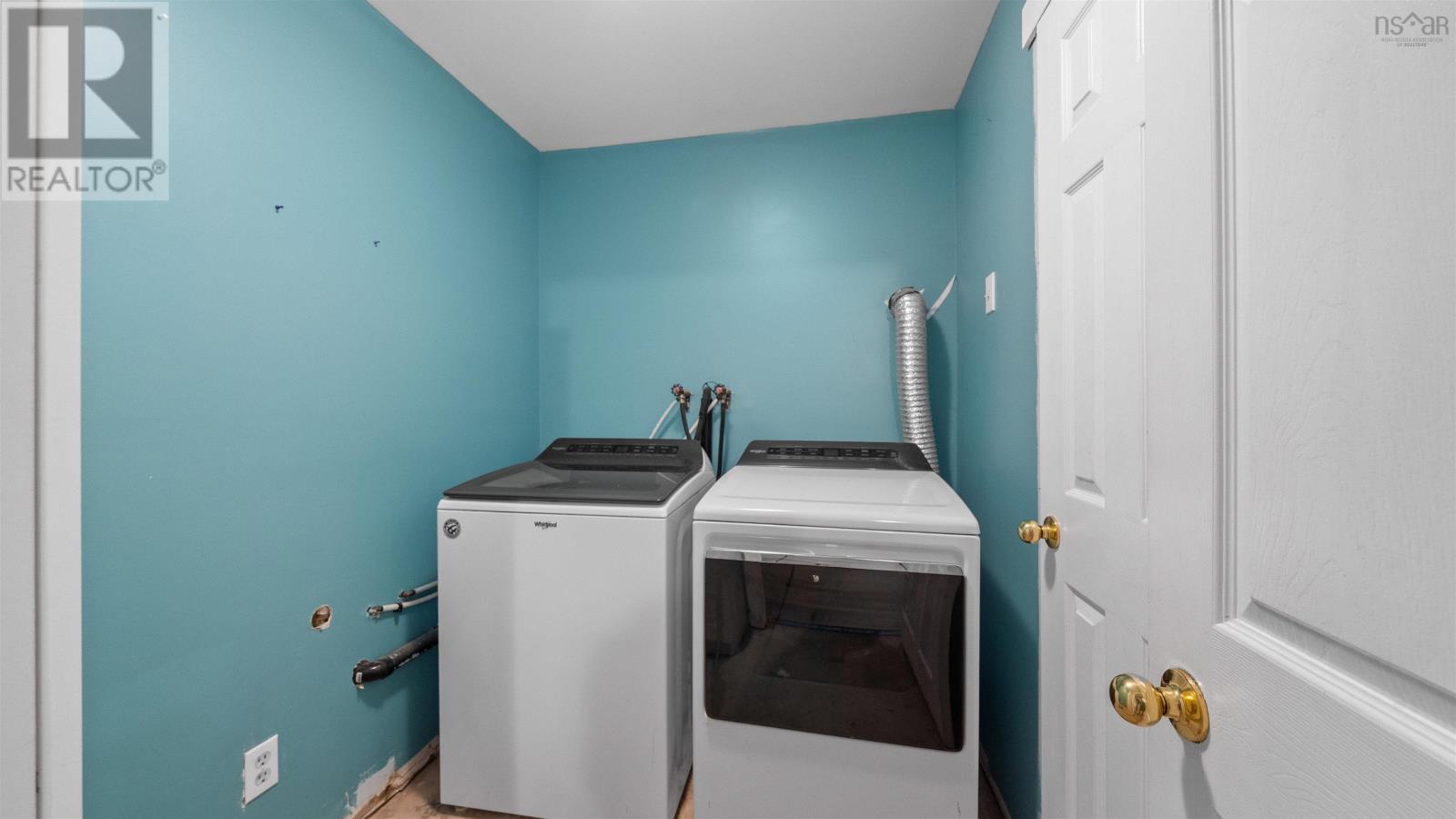 26 Poplar Drive Property Photo 42