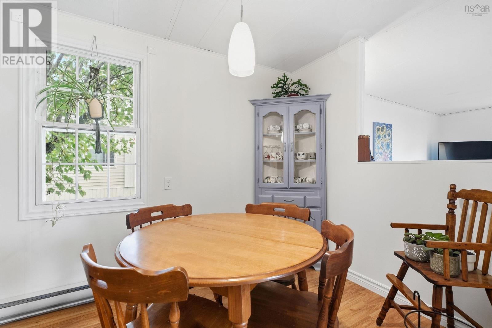 32 Earleton Avenue Property Photo 9