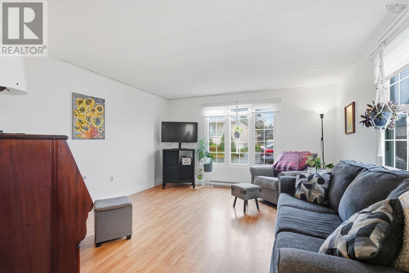 32 Earleton Avenue Property Photo 10