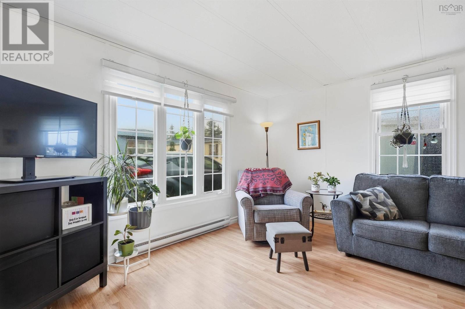 32 Earleton Avenue Property Photo 13
